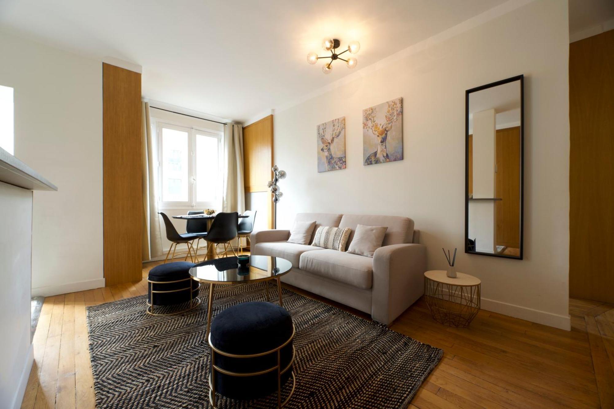 Cia - Champs élysées Matignon Appartamento Parigi
